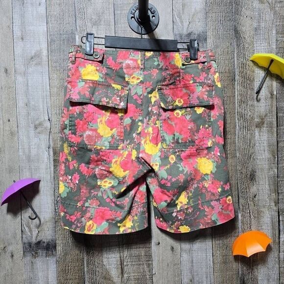Sundance Green Floral Cargo Shorts - Picture 3 of 5